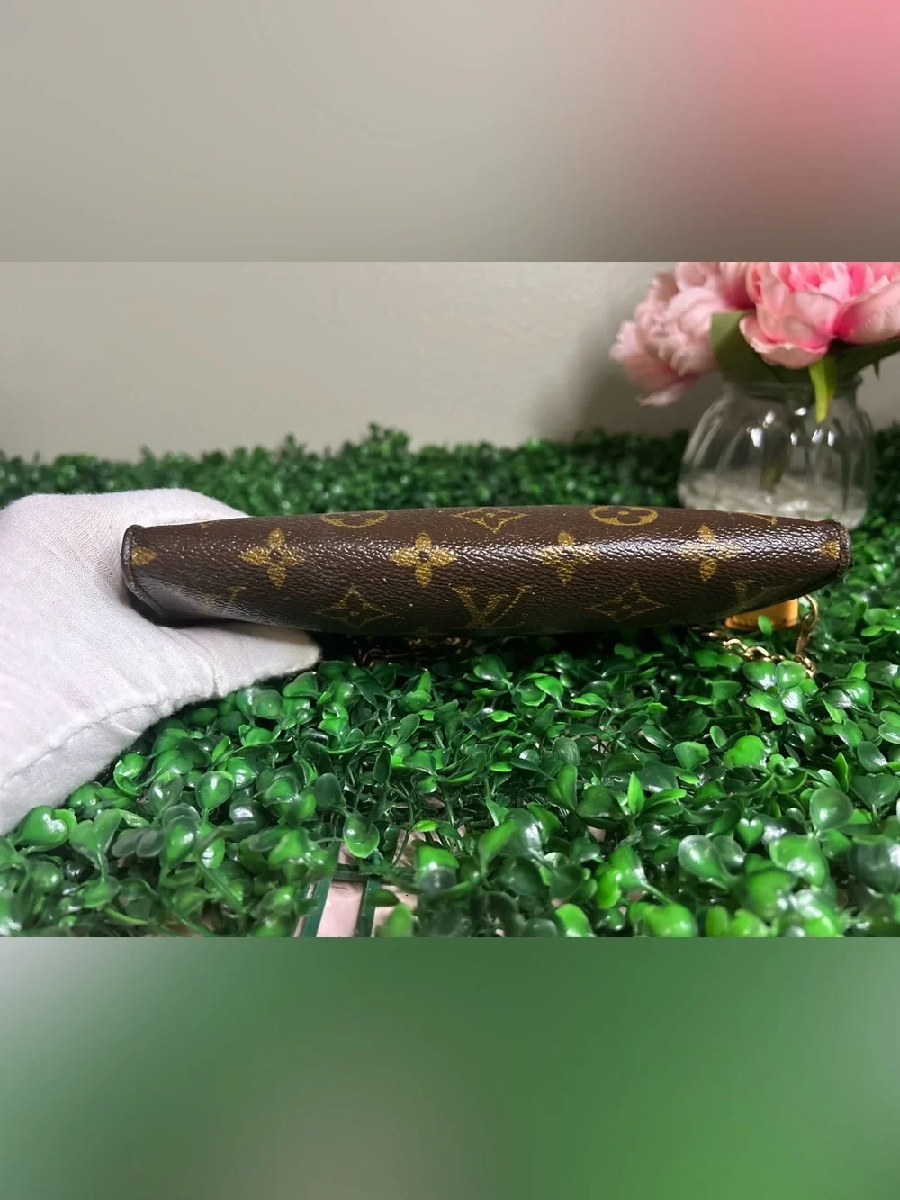Louis Vuitton Monogram Pochette Accessoires Chain Convertible Clutch Pouch